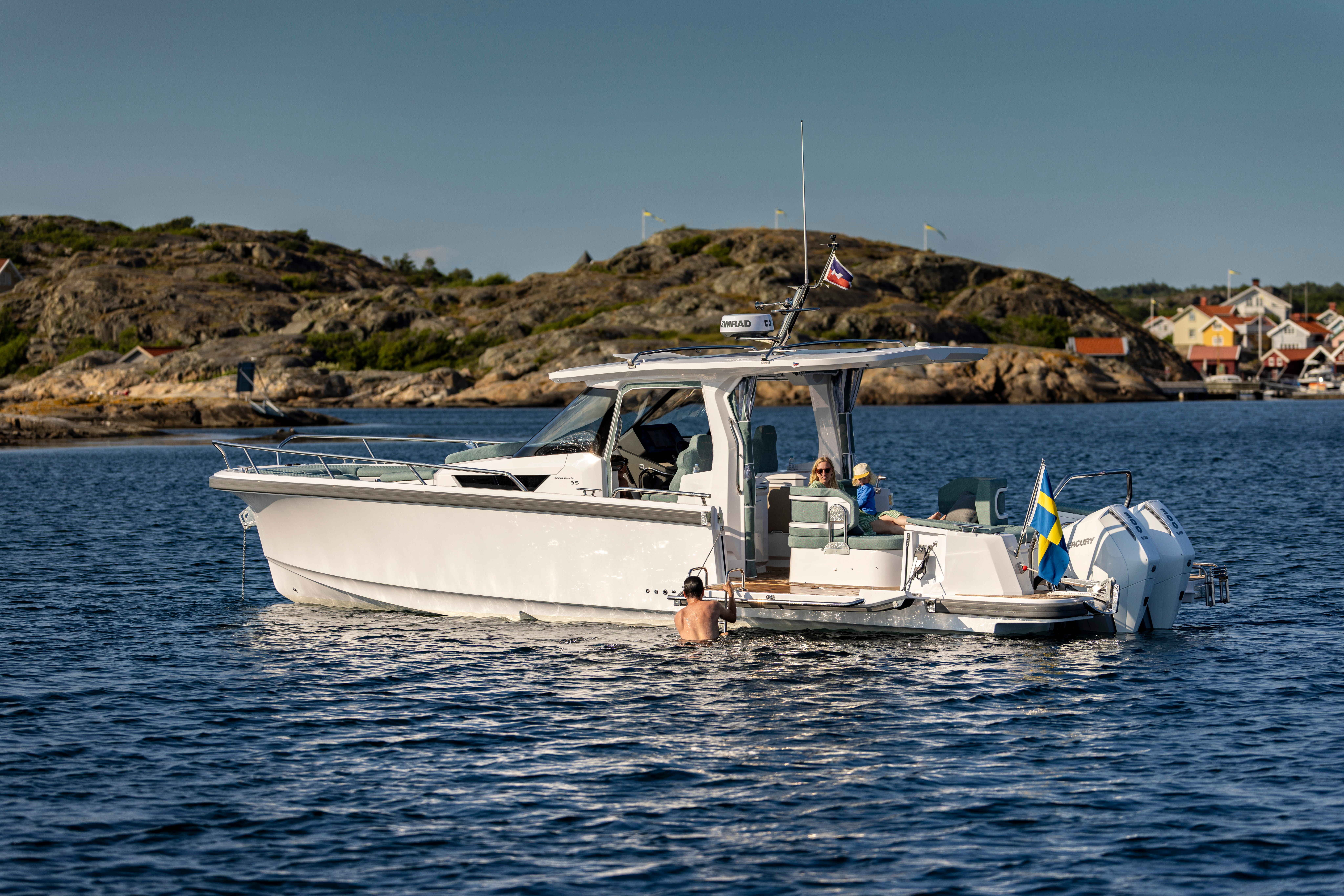 Nimbus Boats Sport Tender 35